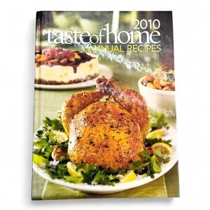 Taste Of‎ Home Cookbook 2010 Hardcover Annual Recipes Cozy Midwest Illustrated
